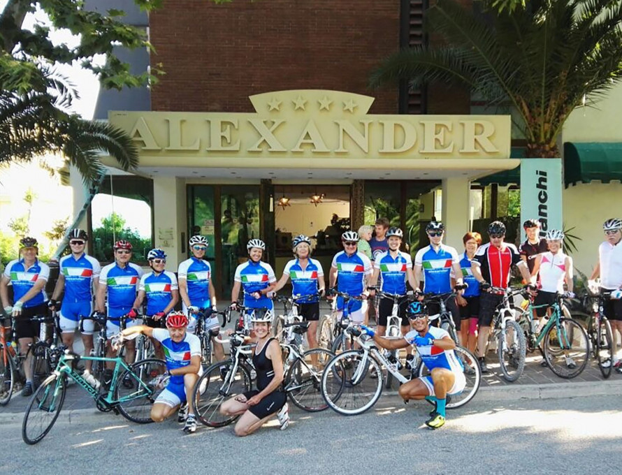 media.Alexander Bike Hotel - hotel front (1)1